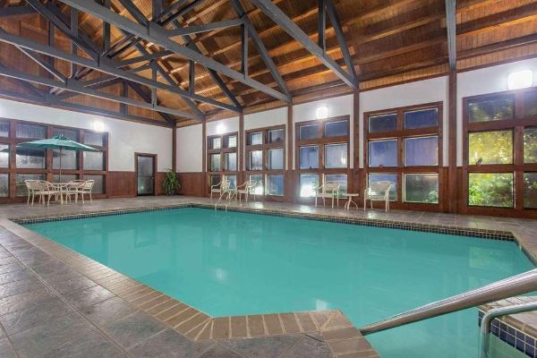 AMERICINN BY WYNDHAM BLACK RIV (Black River Falls)